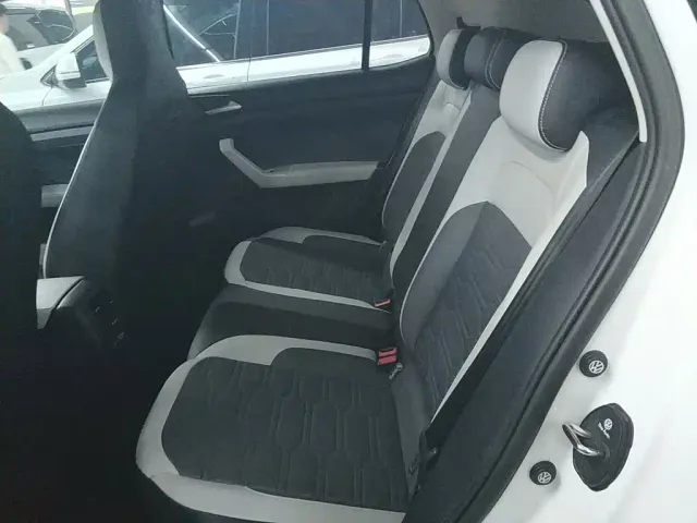 Volkswagen Tharu — Фото автомобиля 12