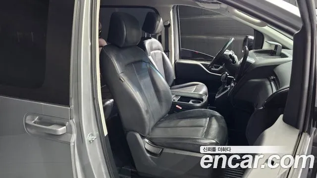 Hyundai Staria Staria Карго 5 мест — Фото автомобиля 25