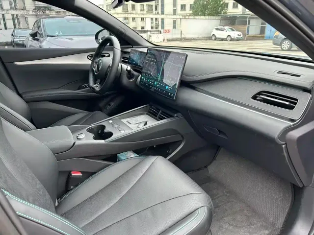 BYD Seal 06 DM-i Touring — Фото автомобиля 17