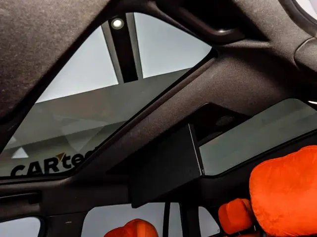 Li Auto L7 — Фото автомобиля 23