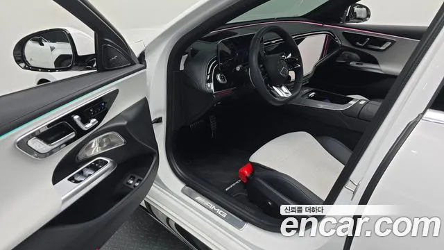 Mercedes-Benz E-Class — Фото автомобиля 10
