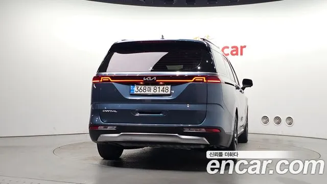 Kia Carnival 4th Gen — Фото автомобиля 4
