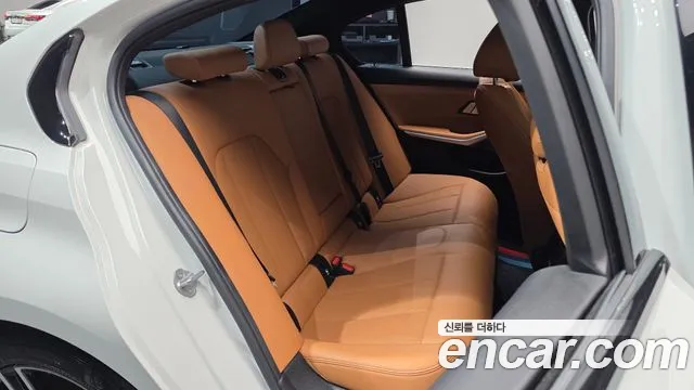 BMW 3 Series G20 — Фото автомобиля 18