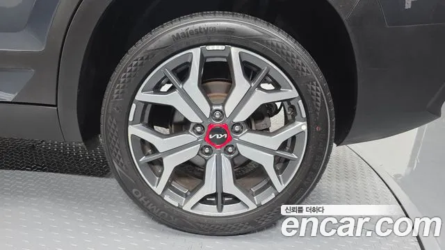 Kia Seltos Seltos Бензин 1.6 турбо 2WD — Фото автомобиля 21