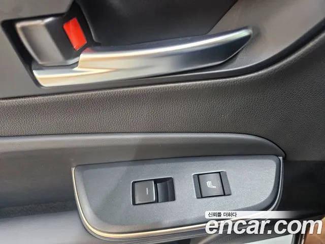 Toyota Crown — Фото автомобиля 16
