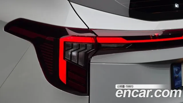 Kia Seltos New — Фото автомобиля 8