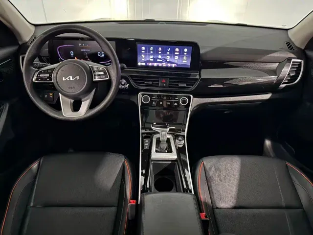 Kia Seltos — Фото автомобиля 11