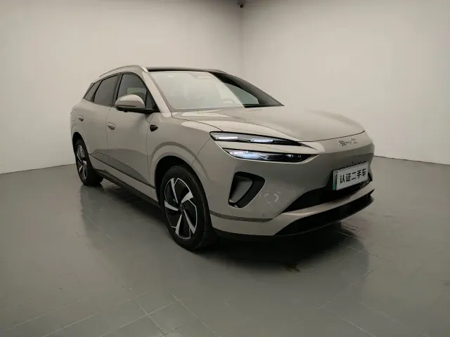 BYD Sealion 06 — Фото автомобиля 3
