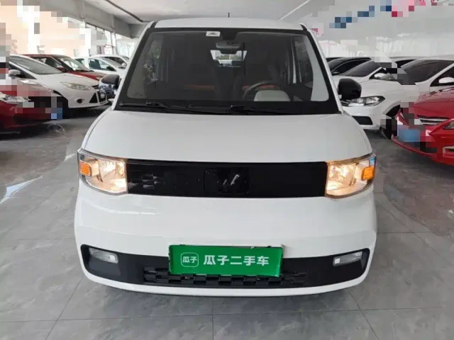 Wuling Hongguang Mini EV — Фото автомобиля 2