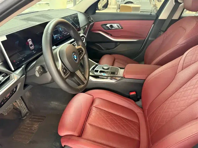 BMW i3 — Фото автомобиля 8