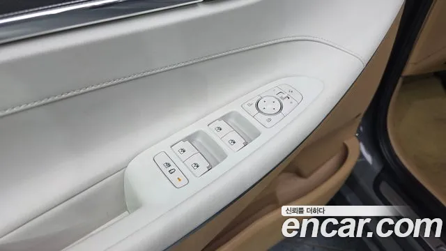 Hyundai Grandeur New — Фото автомобиля 29