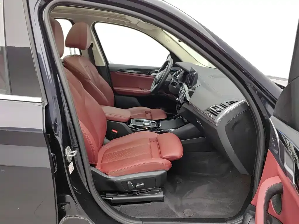 BMW BMW iX3 2023 Leading Type — Фото автомобиля 23