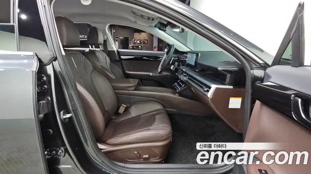Hyundai Grandeur GN7 — Фото автомобиля 12