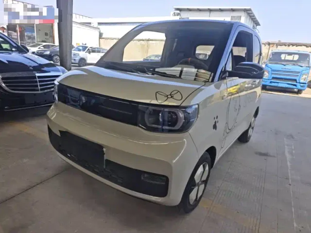 Фотография автомобиля — Wuling Hongguang Mini EV