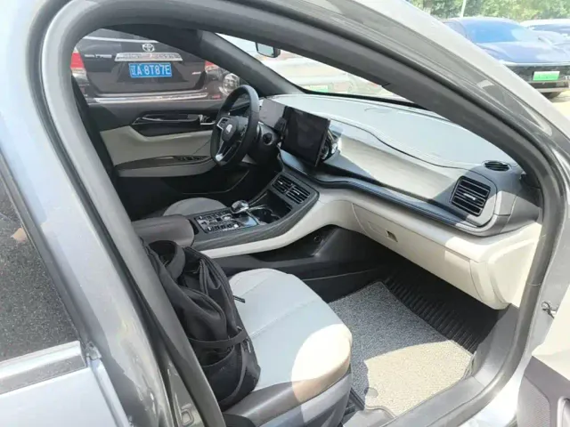 BYD Qin PLUS — Фото автомобиля 24