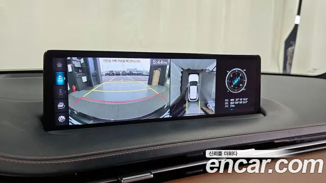 Genesis GV70 2.5T Бензин AWD — Фото автомобиля 15