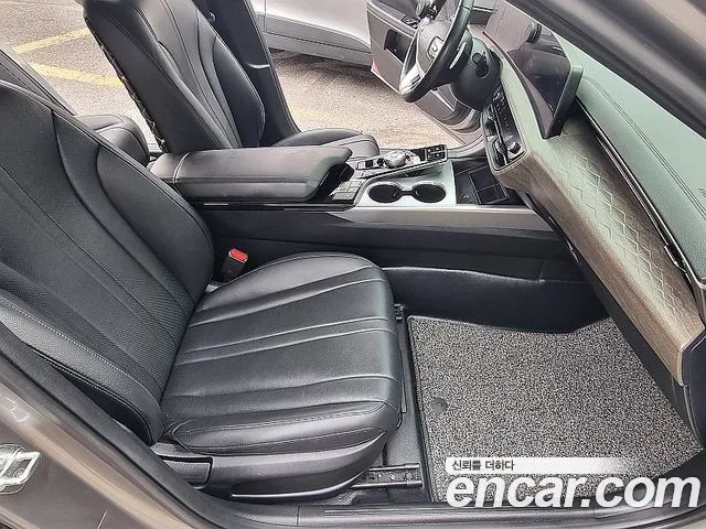 Kia K8 — Фото автомобиля 16