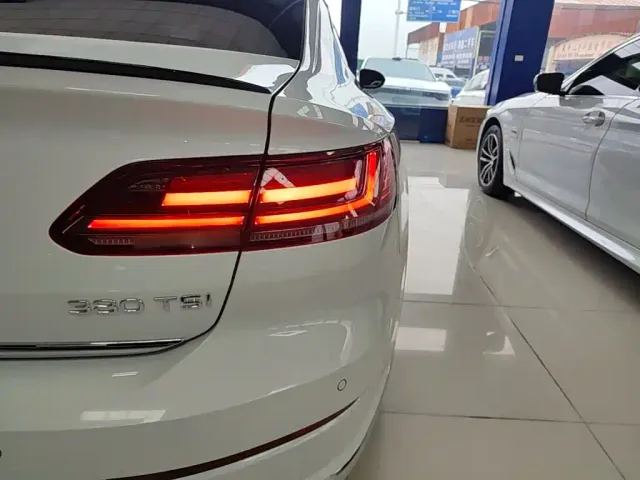 Volkswagen CC — Фото автомобиля 7