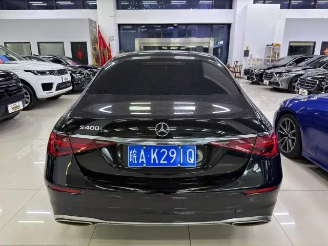 Mercedes-Benz S-Class — Фото автомобиля 12