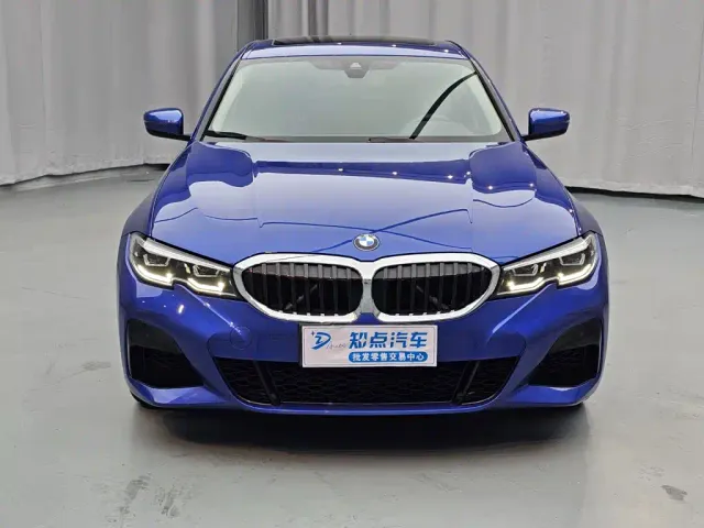 BMW 3 Series — Фото автомобиля 2