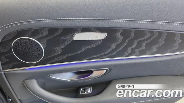 Mercedes-Benz E-Class W213 — Фото автомобиля 24