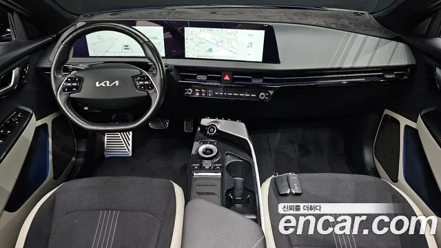 Kia EV6 — Фото автомобиля 6