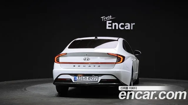 Hyundai Sonata Sonata (DN8) 2.0 LPG(Для проката) — Фото автомобиля 4
