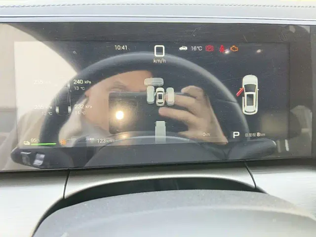 BYD Song L DM-i — Фото автомобиля 11