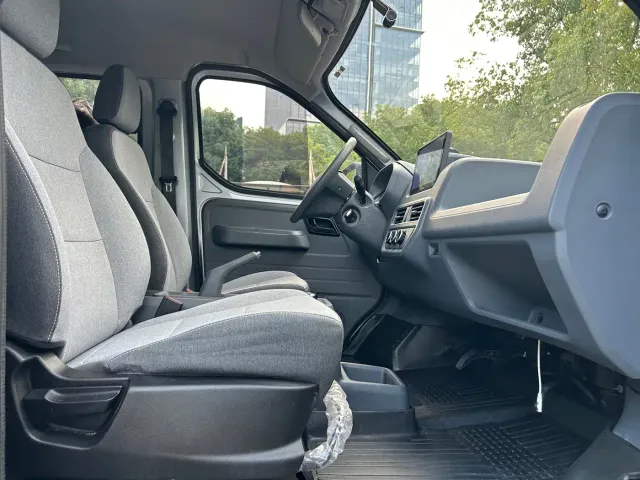 Wuling Yangguang — Фото автомобиля 6