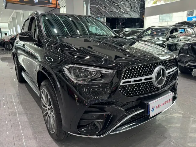 Mercedes-Benz GLE-Class — Фото автомобиля 3