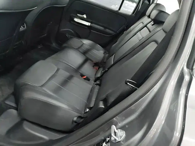 Mercedes-Benz EQB — Фото автомобиля 16