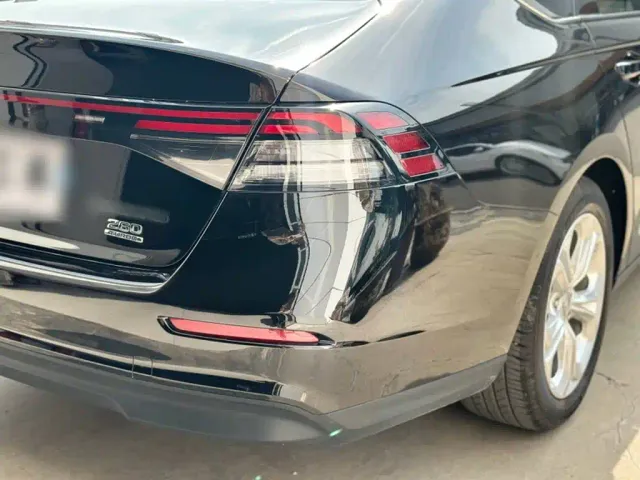 Honda Accord — Фото автомобиля 6