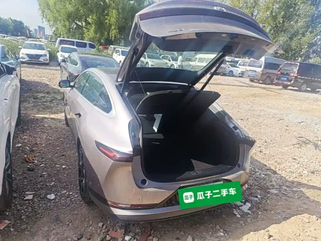 Changan Qiyuan A07 — Фото автомобиля 18