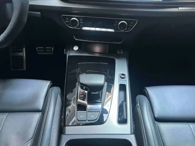 Audi Q5L — Фото автомобиля 6