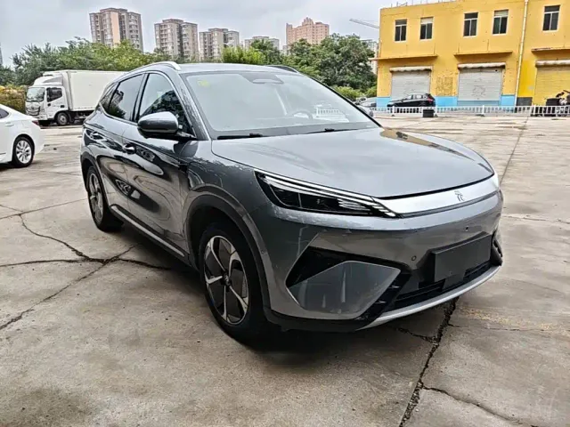 BYD Yuan PLUS — Фото автомобиля 3
