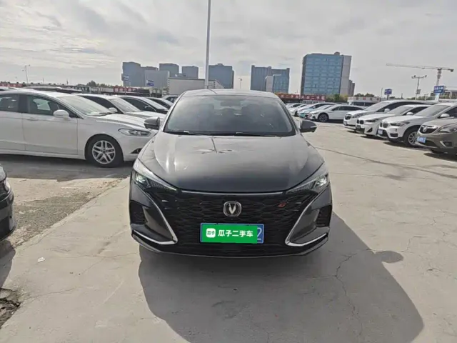 Changan Eado — Фото автомобиля 2