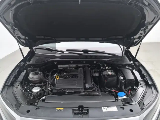 Volkswagen Passat — Фото автомобиля 6