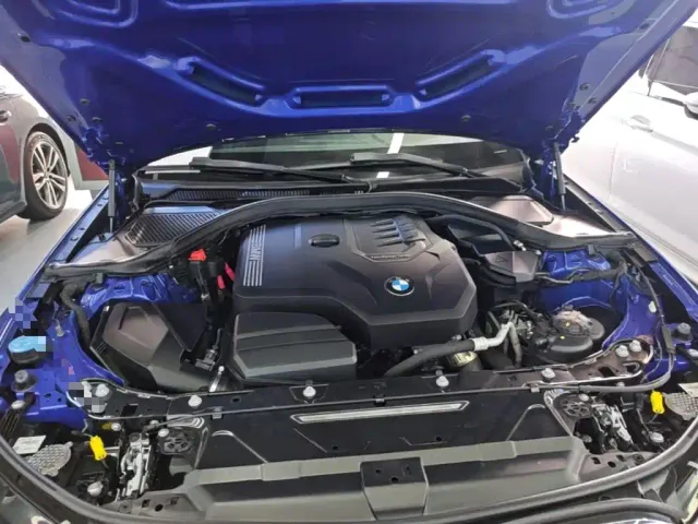 BMW 3 Series — Фото автомобиля 19