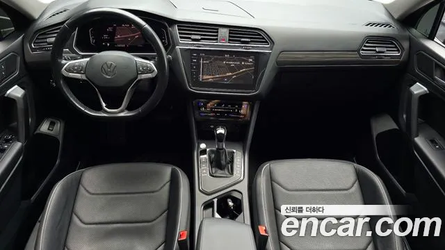 Volkswagen Tiguan — Фото автомобиля 7