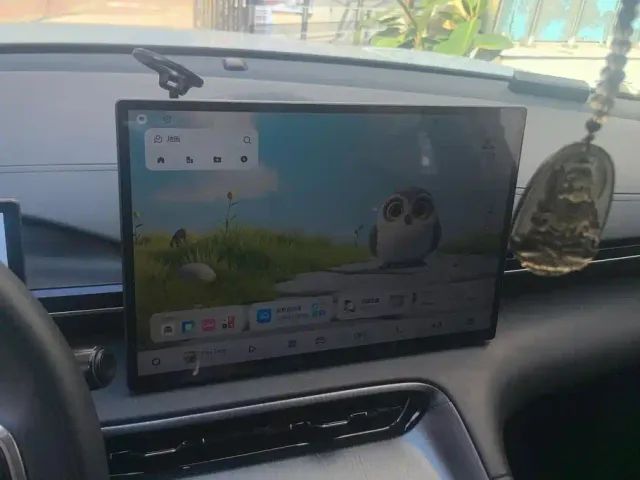 Geely Galaxy E5 — Фото автомобиля 13