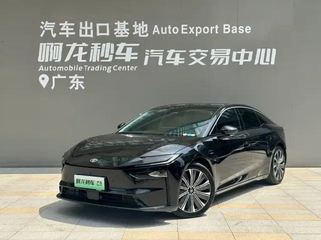 Фотография автомобиля — Toyota BoZhi 7