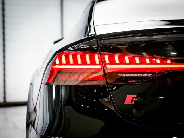Audi RS 7 — Фото автомобиля 7