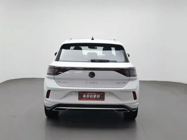 Volkswagen T-Roc — Фото автомобиля 4