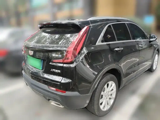 Cadillac XT4 — Фото автомобиля 4