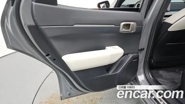 Kia EV4 — Фото автомобиля 23