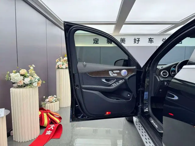 Mercedes-Benz GLC-Class — Фото автомобиля 4