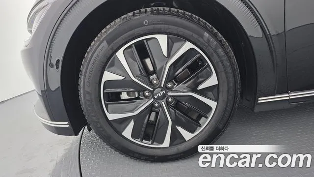 Kia EV6 Long Range — Фото автомобиля 5