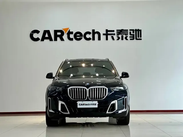 BMW BMW X5 2023 xDrive 40Li M Sport Package — Фото автомобиля 2