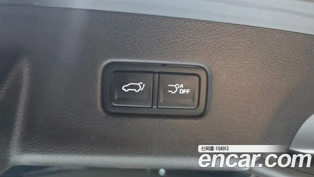 Kia Carnival Generation 4 — Фото автомобиля 22