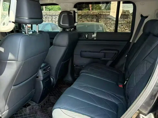 BYD FangChengBao Leopard 5 — Фото автомобиля 6